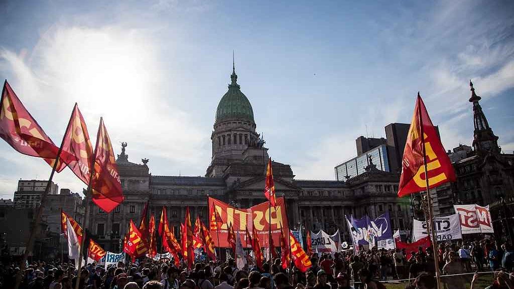 Illustration - grève contre une loi anti-ouvrière