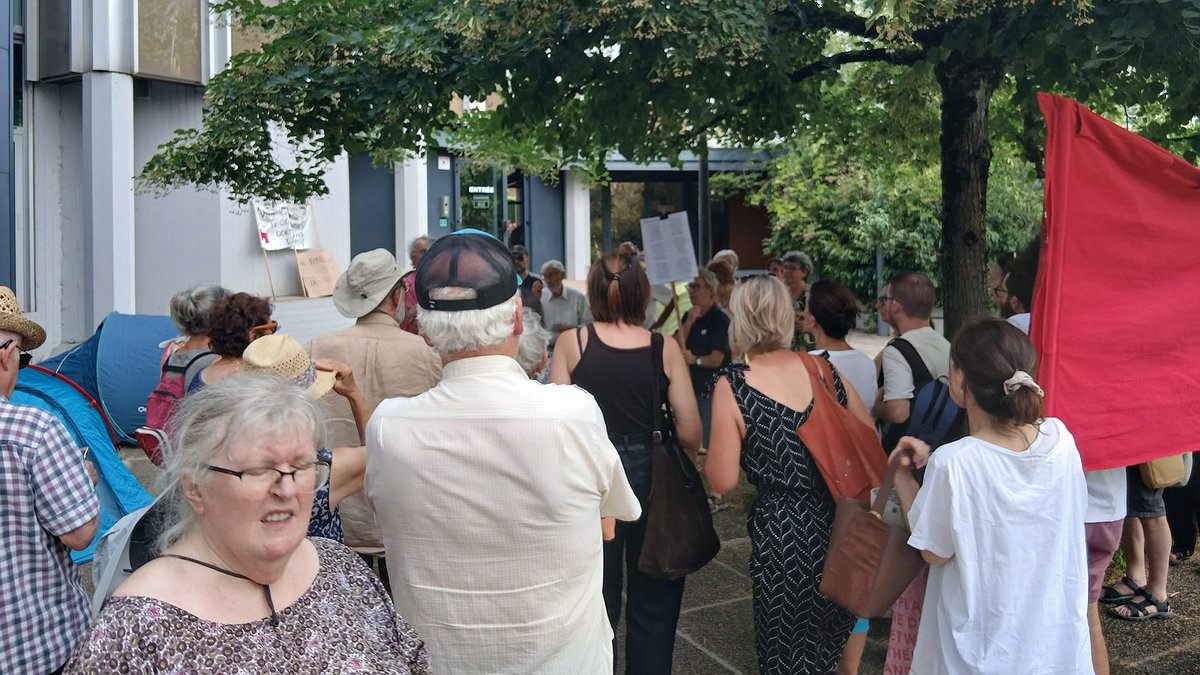 Illustration Rassemblement contre l’expulsion d’une famille tchétchène