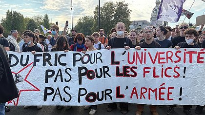 Illustration La colère des lycéens s'étend aux facultés