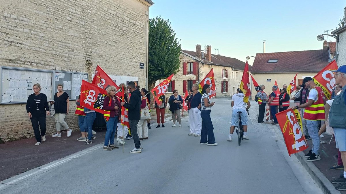Illustration Les salariées réclament leur dû